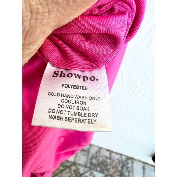 NWT Showpo Teagan Bodycon Ruched Asymmetric Strap Rosette Midi Dress Mulberry 2 - Picture 7 of 8